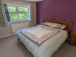 Bedroom- click for photo gallery